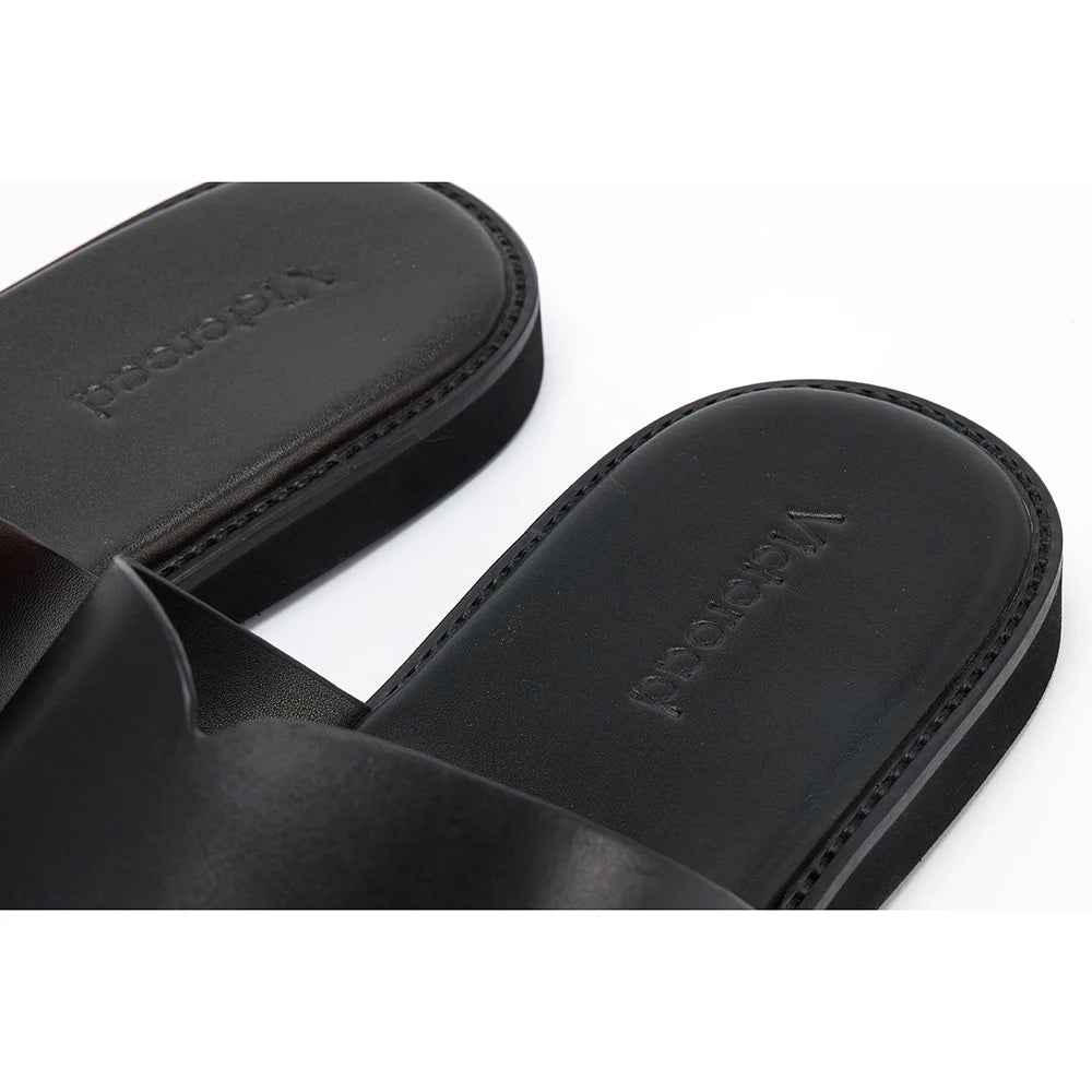 V&CO™  LEATHER SLIDES