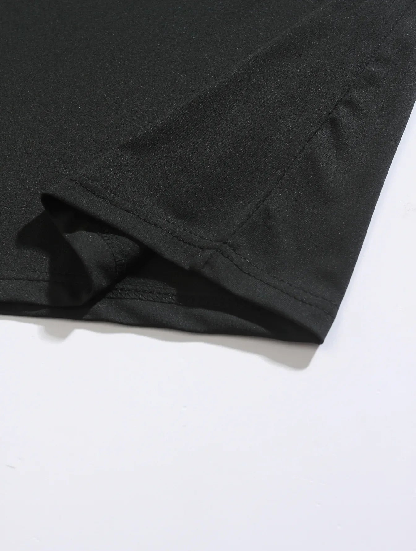 CONTRAST-COLLAR LONG-SLEEVE POLO