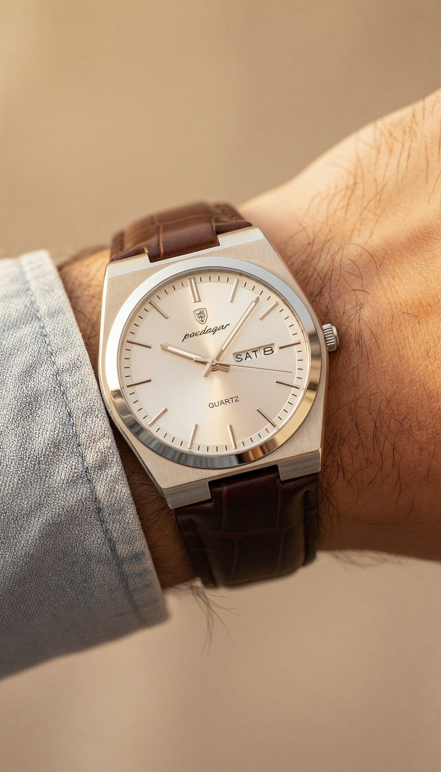 V&CO™  LEATHER DAY-DATE WATCH
